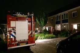 Brandlucht in woningen Amstelveen, brandweer drie uur lang op zoek