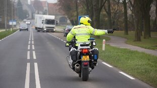 Vrachtwagenchauffeur betrapt op tachograafmanipulatie