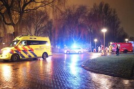 Auto te water in Amstelveen door gladheid