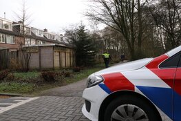 Politie doet onderzoek na aantreffen overleden persoon