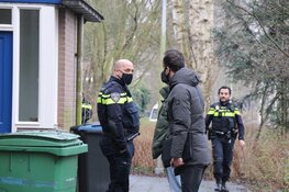 Politie doet onderzoek na aantreffen overleden persoon
