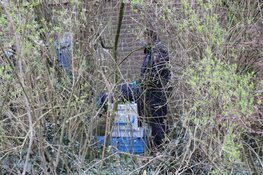 Vuurwapen gevonden in bosjes in Amstelveen