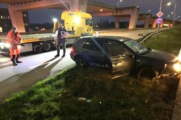 Weg afgesloten na aanrijding bij Schiphol