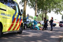 Lesauto in botsing met fietser in Amstelveen