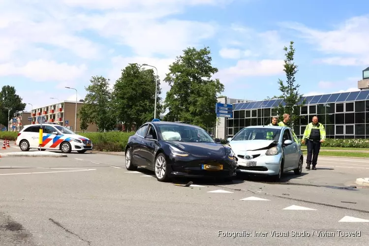 Veel blikschade bij ongeval Amstelveen