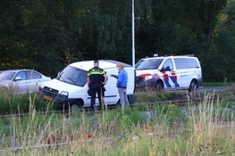 Auto op trambaan in Amstelveen, tramverkeer gestremd