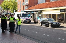 Auto rijdt door na ongeval in Amstelveen