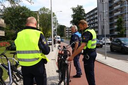 Aanrijding in Amstelveen, fietser met spoed naar ziekenhuis