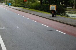 Maaltijdbezorger op scooter onderuit gegaan in Amstelveen, slachtoffer naar ziekenhuis gebracht