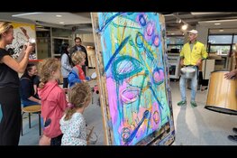 Live painting music action