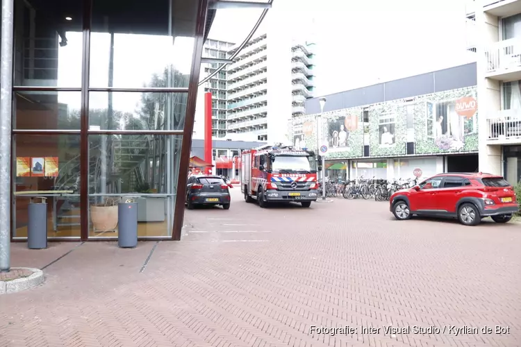 Brand op balkon aan Uilenstede in Amstelveen