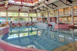 Binnenbaden zwembad De Meerkamp open