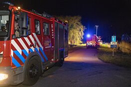 Hulpdiensten groots uitgerukt voor gedumpte deelscooter in Ouderkerk aan de Amstel