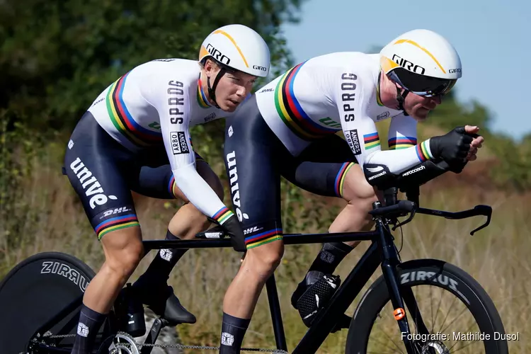 Tandemduo Bangma/Bos blijft ongeslagen in UCI World Cup