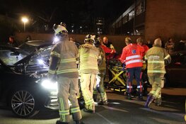 Gewonde en veel schade bij aanrijding in Amstelveen
