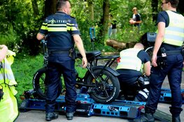 Controle door politie op fatbikes in Amstelveen
