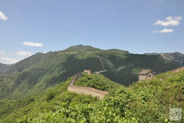 Reizen naar China: Visumvereisten, Gezondheidsmaatregelen en Praktische Adviezen