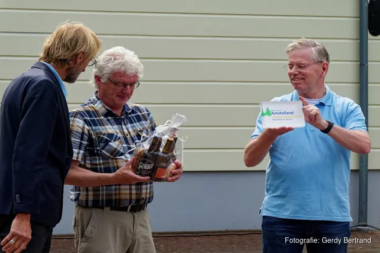 Weidevogelbeheerder Mark Kuiper wint prijs ‘Beschermer van het Jaar’