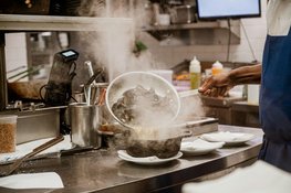 De perfecte professionele keuken: efficiëntie, duurzaamheid en uitstraling