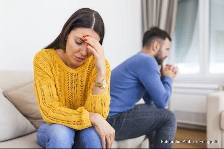 Op een kruispunt in je relatie: gaan we samen verder of is het tijd om los te laten?