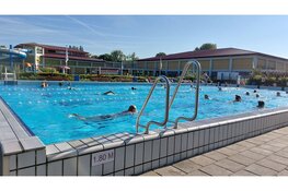 Nog tot 24 augustus zomervakantierooster in zwembad De Meerkamp