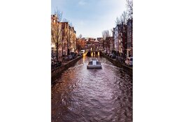 Cruise huren door de grachten als alternatief voor de saaie vergaderzaal