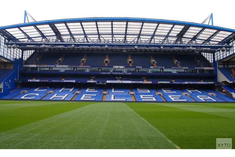 Ajax kansloos bij Chelsea na rood voor Taylor