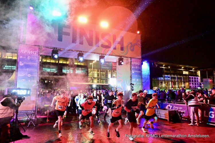 KPMG Lentemarathon 2026 van start met Zorg en Zekerheid 5k Night Run