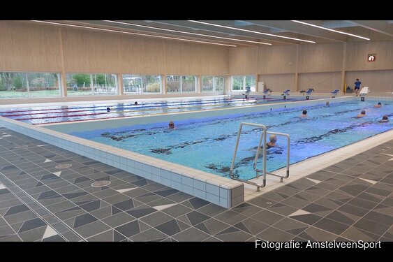 PLUS Yigit Amstelveen en AmstelveenSport stimuleren bewegen met spaaractie voor korting op zwemmen