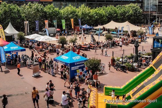 Tien dagen sport, actie en plezier tijdens AmstelveenBeach op het Handelsplein