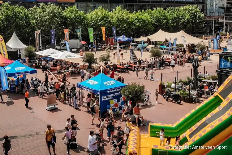 Tien dagen sport, actie en plezier tijdens AmstelveenBeach op het Handelsplein