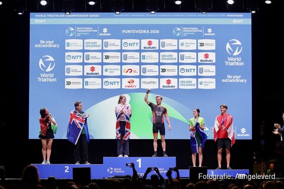 Amstelvener Wouter Schuit kroont zich tot wereldkampioen triatlon
